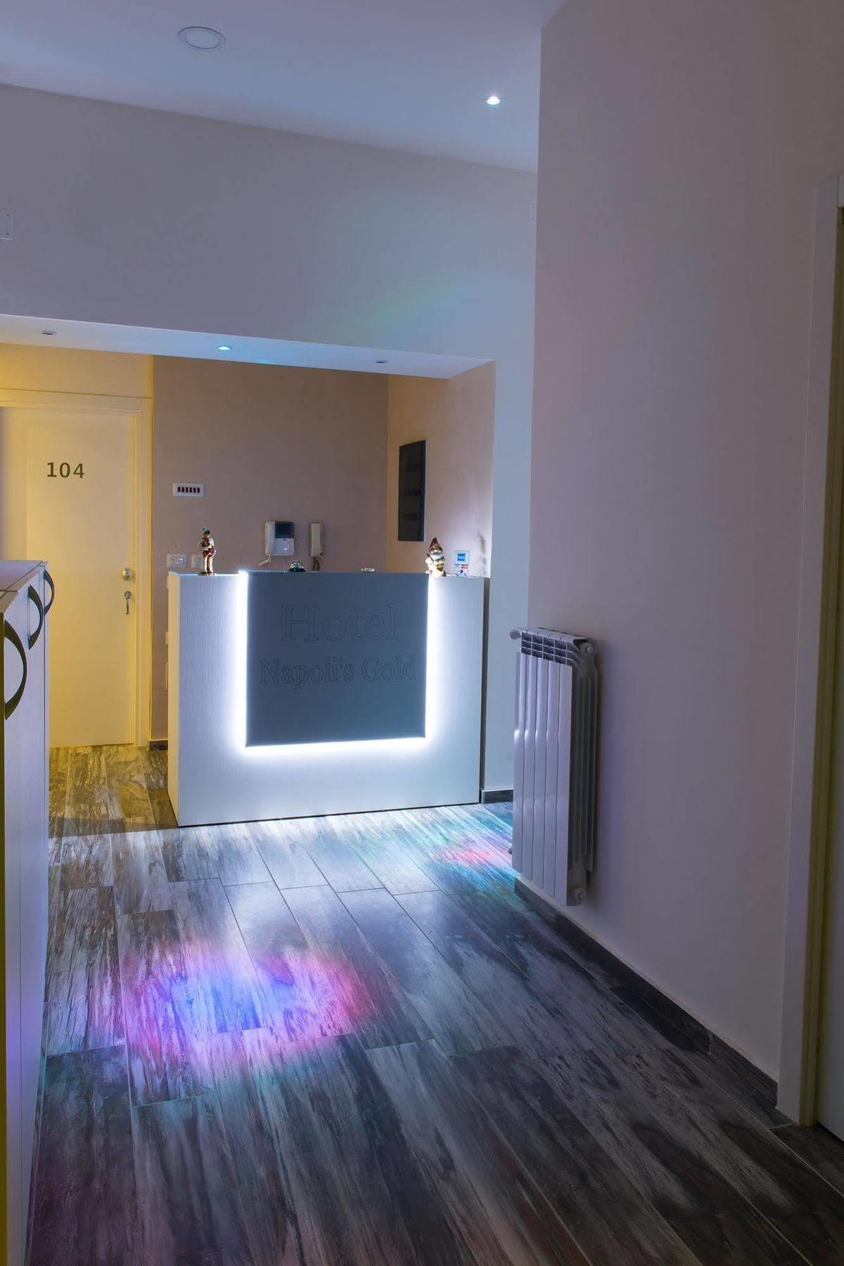 Napoli'S Gold Hotell Eksteriør bilde