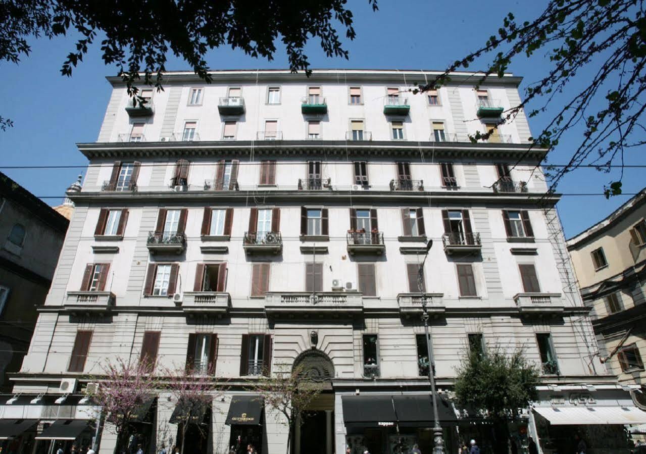 Napoli'S Gold Hotell Eksteriør bilde